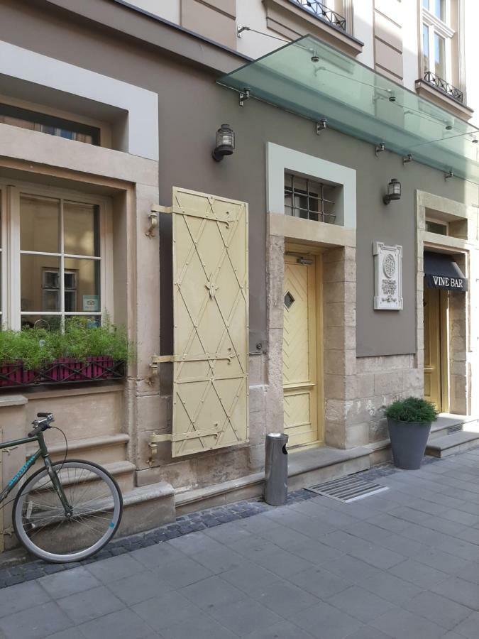 Apartment In Serbska Львов Экстерьер фото