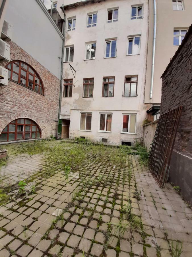 Apartment In Serbska Львов Экстерьер фото